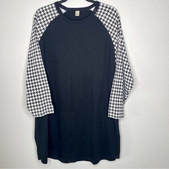 Luxury JLT Black and White Houndstooth 3/4 Sleeve Baseball Tee Top Size 4X - Picture 1 of 10